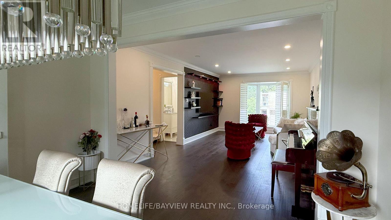 85 Crimson Millway, Toronto, Ontario  M2L 1T8 - Photo 11 - C12301520