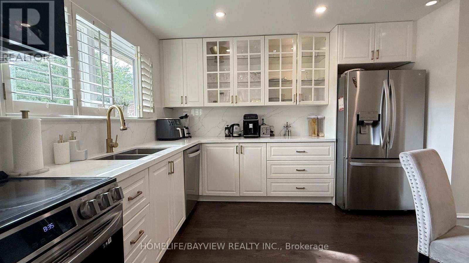 85 Crimson Millway, Toronto, Ontario  M2L 1T8 - Photo 18 - C12301520