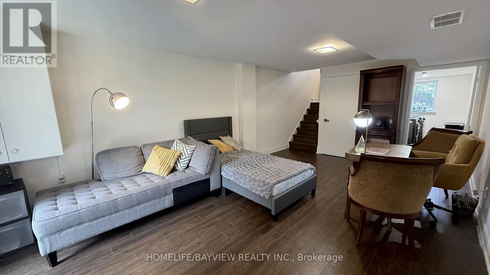 85 Crimson Millway, Toronto, Ontario  M2L 1T8 - Photo 4 - C12301520