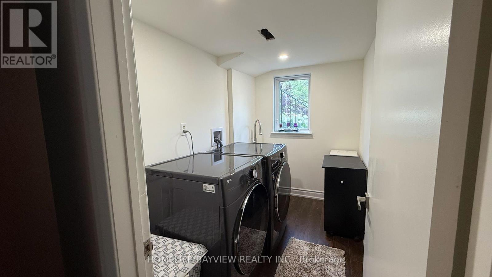 85 Crimson Millway, Toronto, Ontario  M2L 1T8 - Photo 5 - C12301520