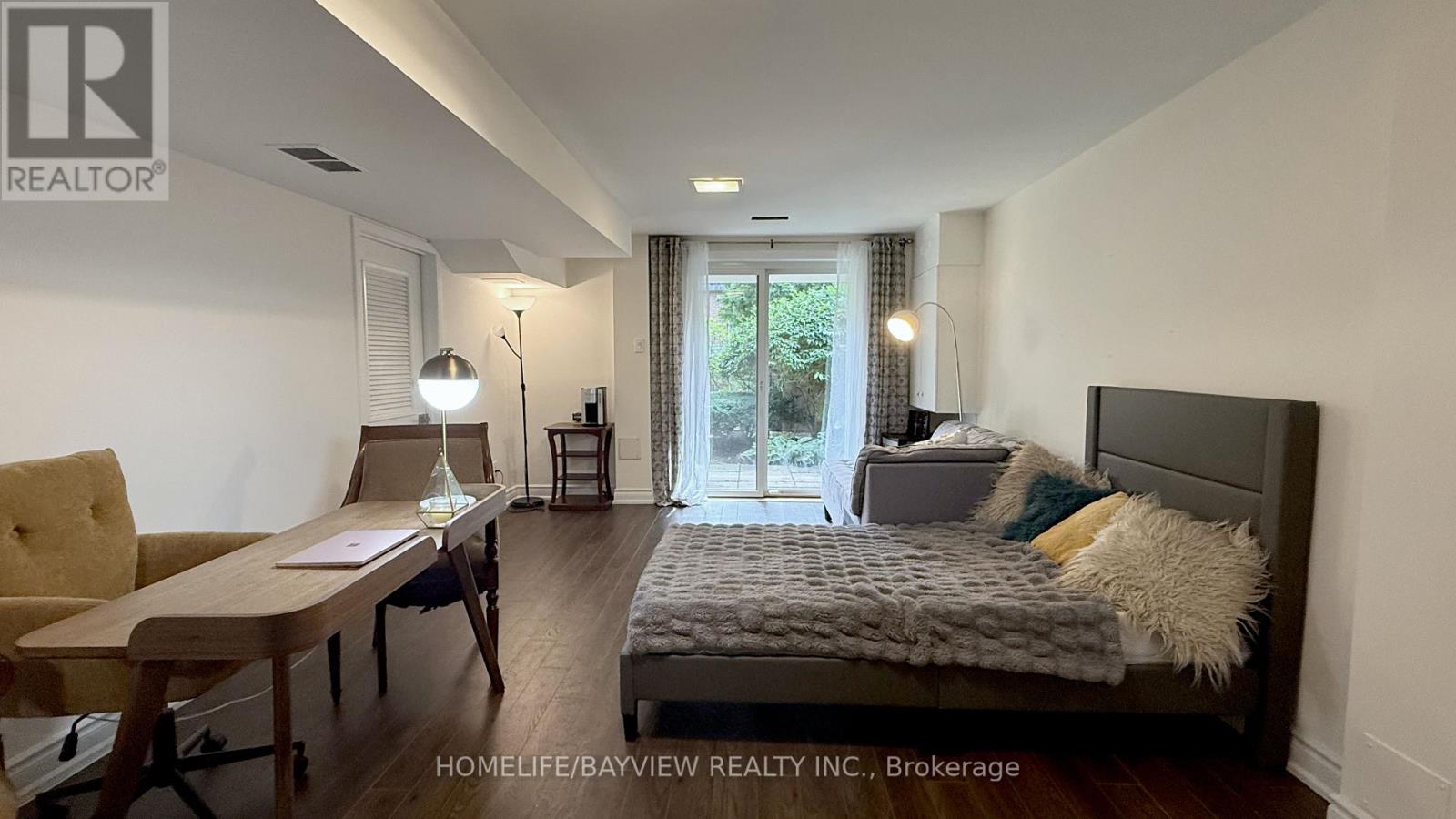 85 Crimson Millway, Toronto, Ontario  M2L 1T8 - Photo 6 - C12301520