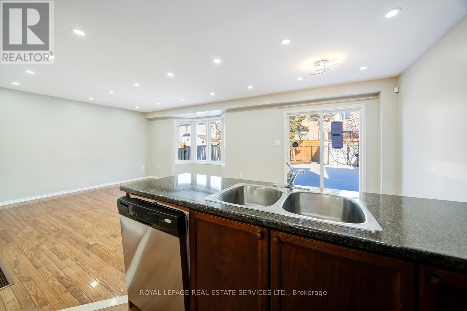 1875 Secretariat Place, Oshawa, Ontario  L1L 1C8 - Photo 17 - E12301517