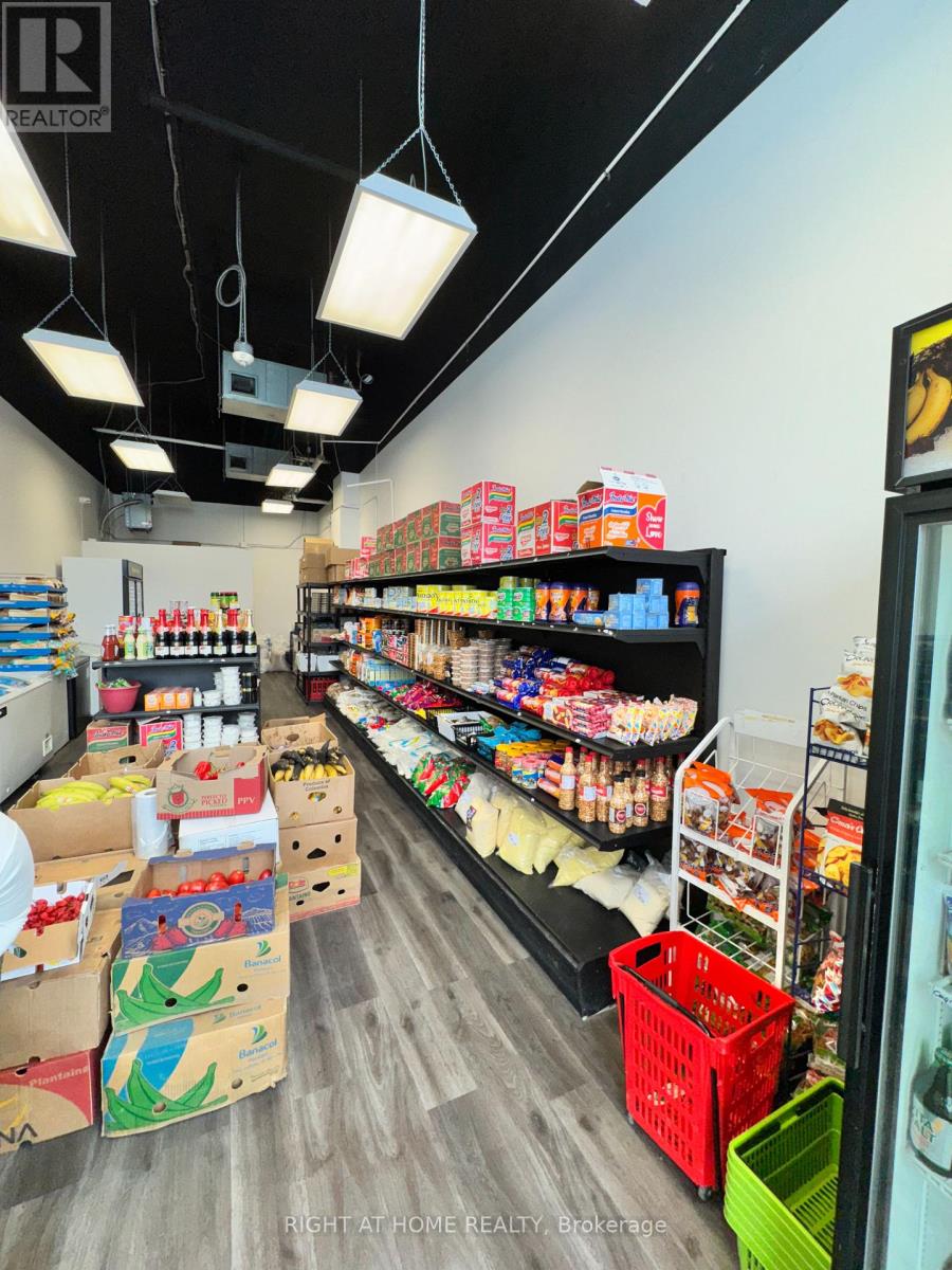 136 - 7777 WESTON ROAD, Vaughan, Ontario