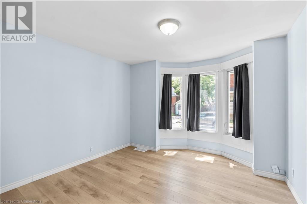 18 Barnesdale Avenue N, Hamilton, Ontario  L8L 6R6 - Photo 14 - 40752177