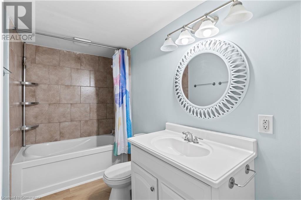 18 Barnesdale Avenue N, Hamilton, Ontario  L8L 6R6 - Photo 16 - 40752177