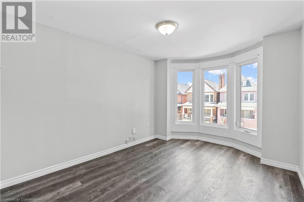 18 Barnesdale Avenue N, Hamilton, Ontario  L8L 6R6 - Photo 24 - 40752177