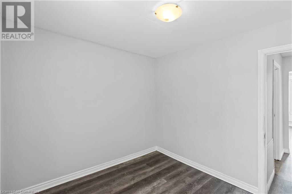 18 Barnesdale Avenue N, Hamilton, Ontario  L8L 6R6 - Photo 23 - 40752177