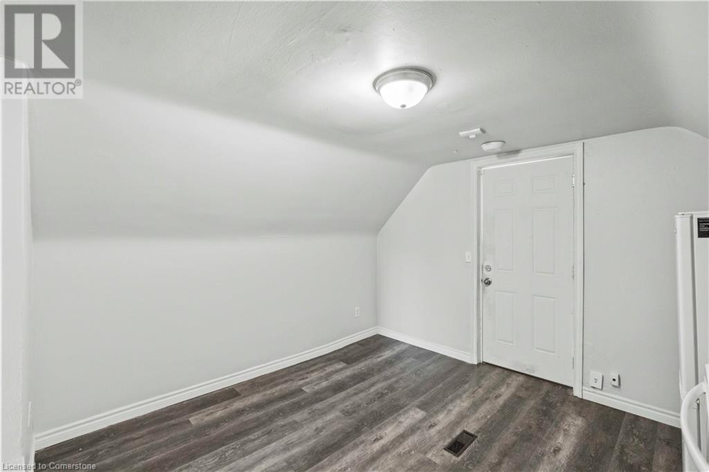 18 Barnesdale Avenue N, Hamilton, Ontario  L8L 6R6 - Photo 31 - 40752177