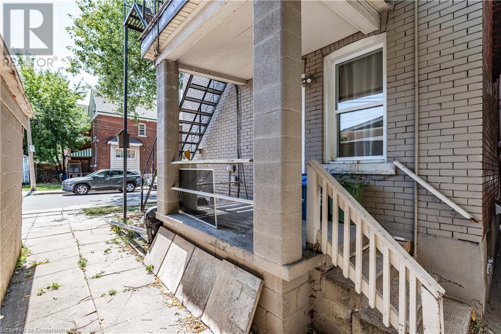 18 Barnesdale Avenue N, Hamilton, Ontario  L8L 6R6 - Photo 38 - 40752177