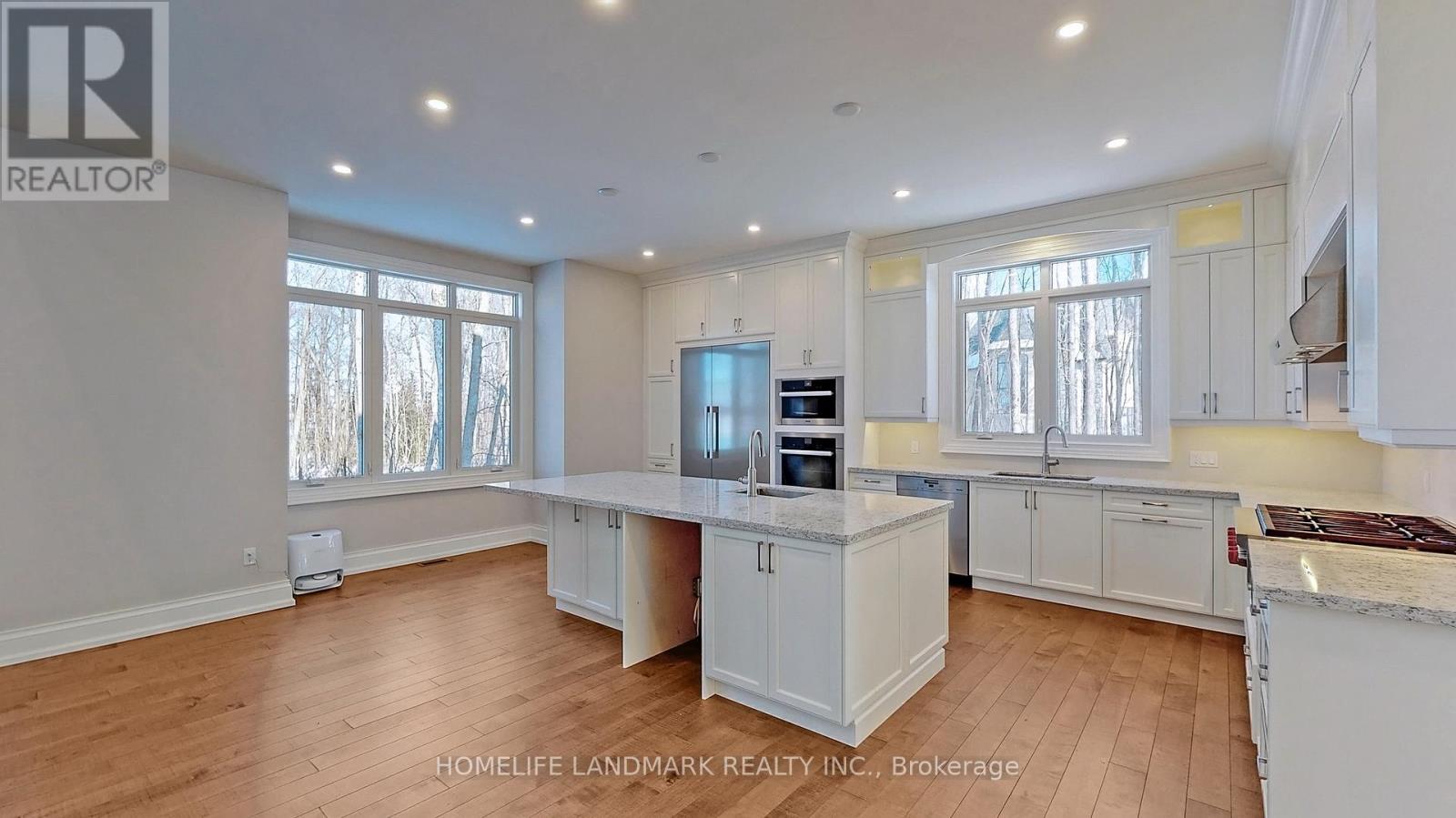 11 Warbler Way, Oro-Medonte, Ontario  L3V 6H1 - Photo 12 - S12301551
