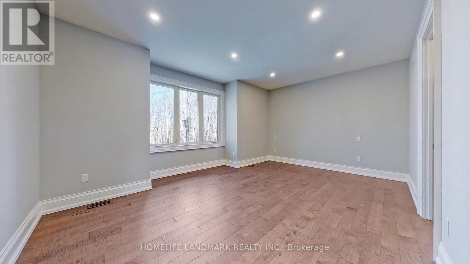 11 Warbler Way, Oro-Medonte, Ontario  L3V 6H1 - Photo 34 - S12301551