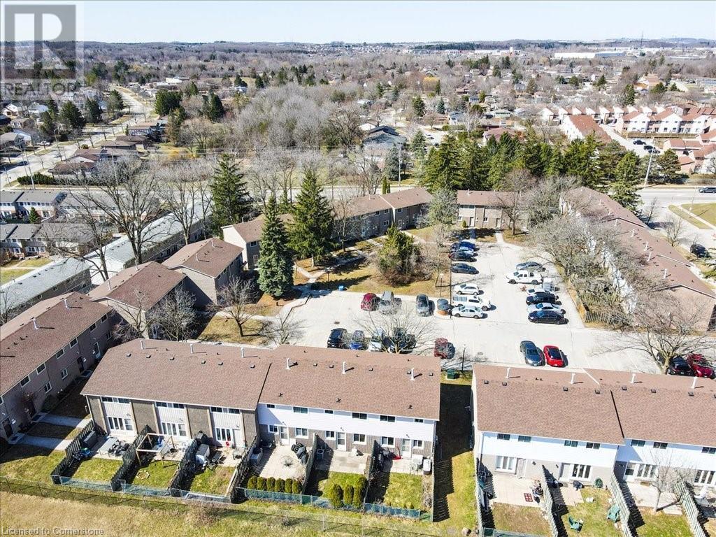 Property at 25 UPPER CANADA Drive Unit# 33 image 4