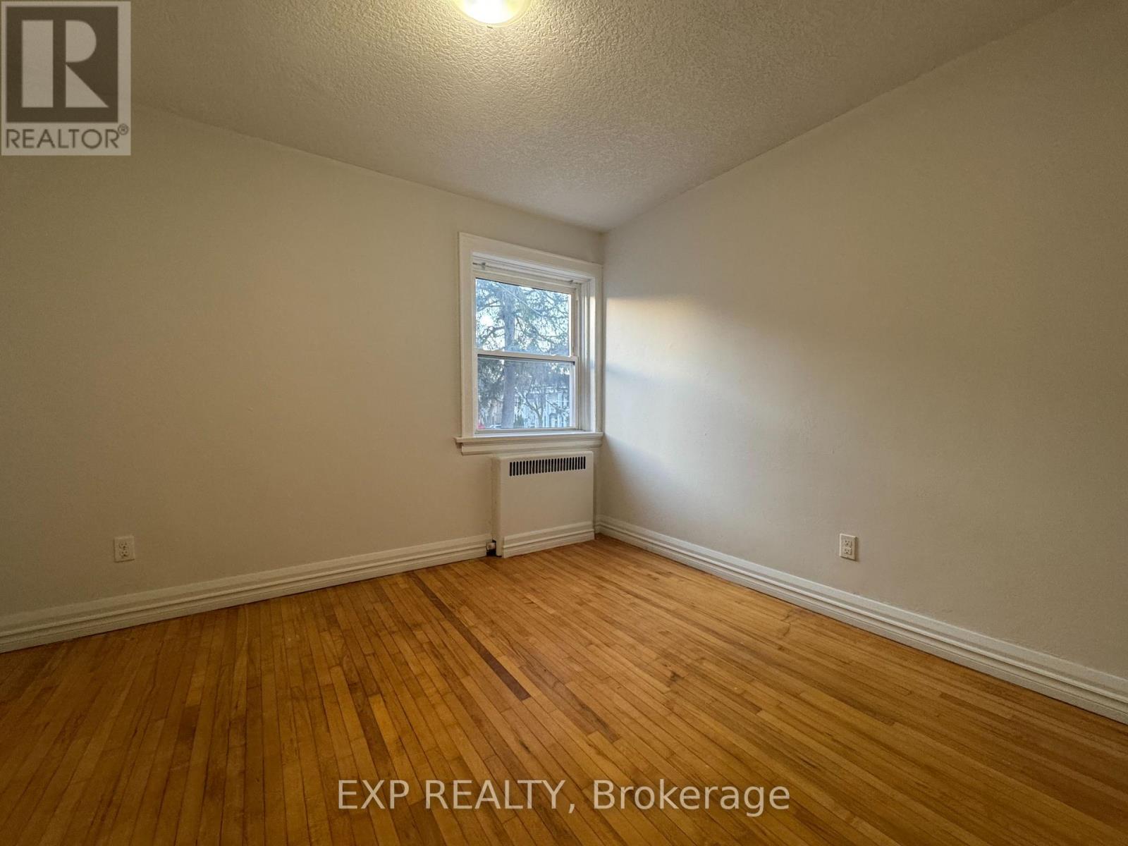 104 - 101 Church Street, Kitchener, Ontario  N2G 2S3 - Photo 4 - X12301576