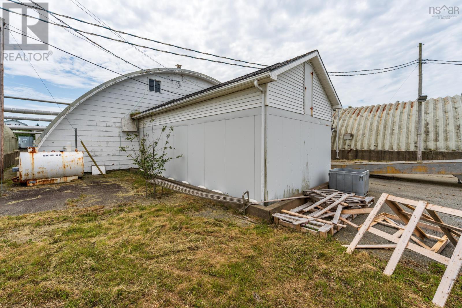 389 Abbotts Harbour Road, Middle West Pubnico, Nova Scotia  B0W 3S0 - Photo 21 - 202517874
