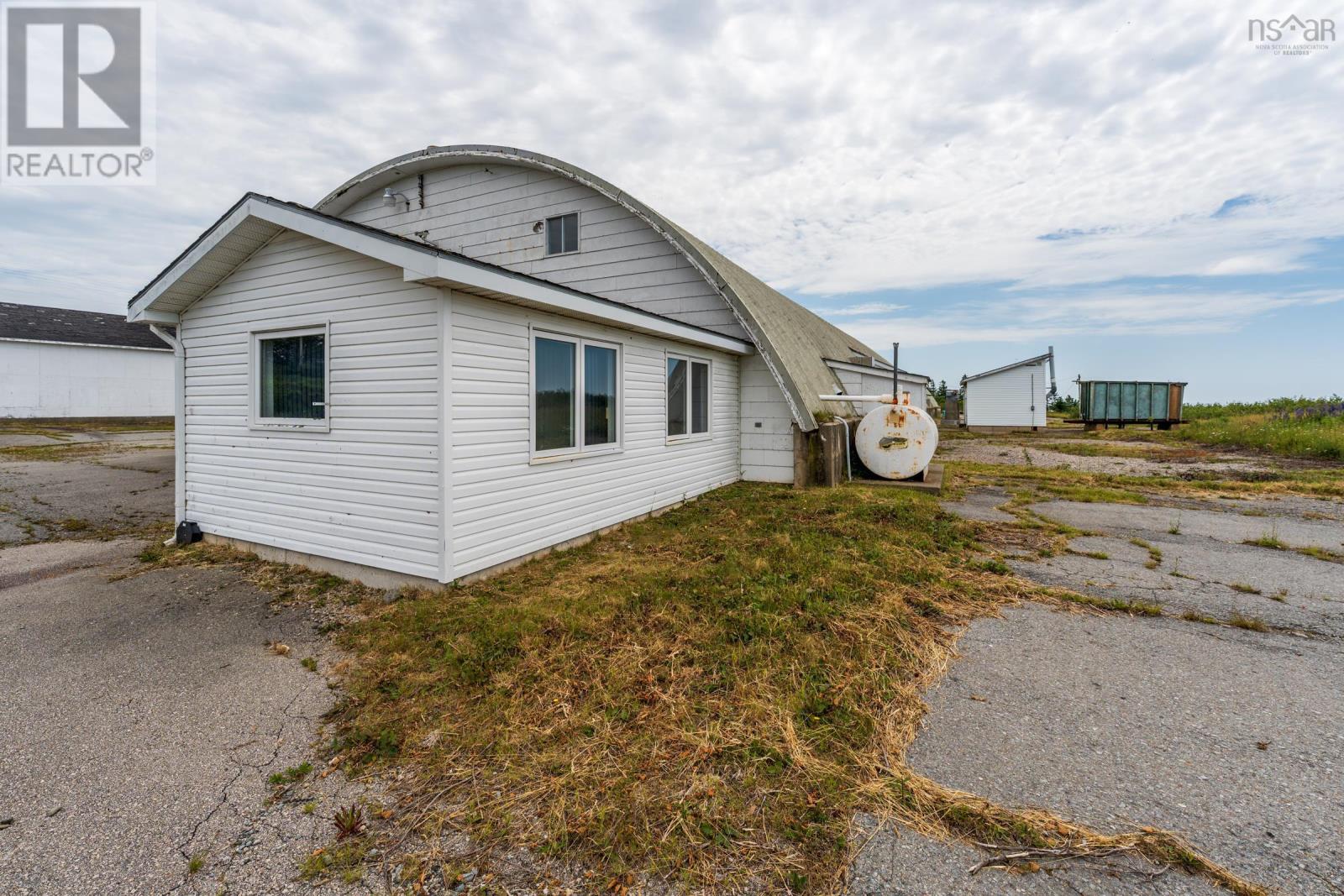 389 Abbotts Harbour Road, Middle West Pubnico, Nova Scotia  B0W 3S0 - Photo 11 - 202517874