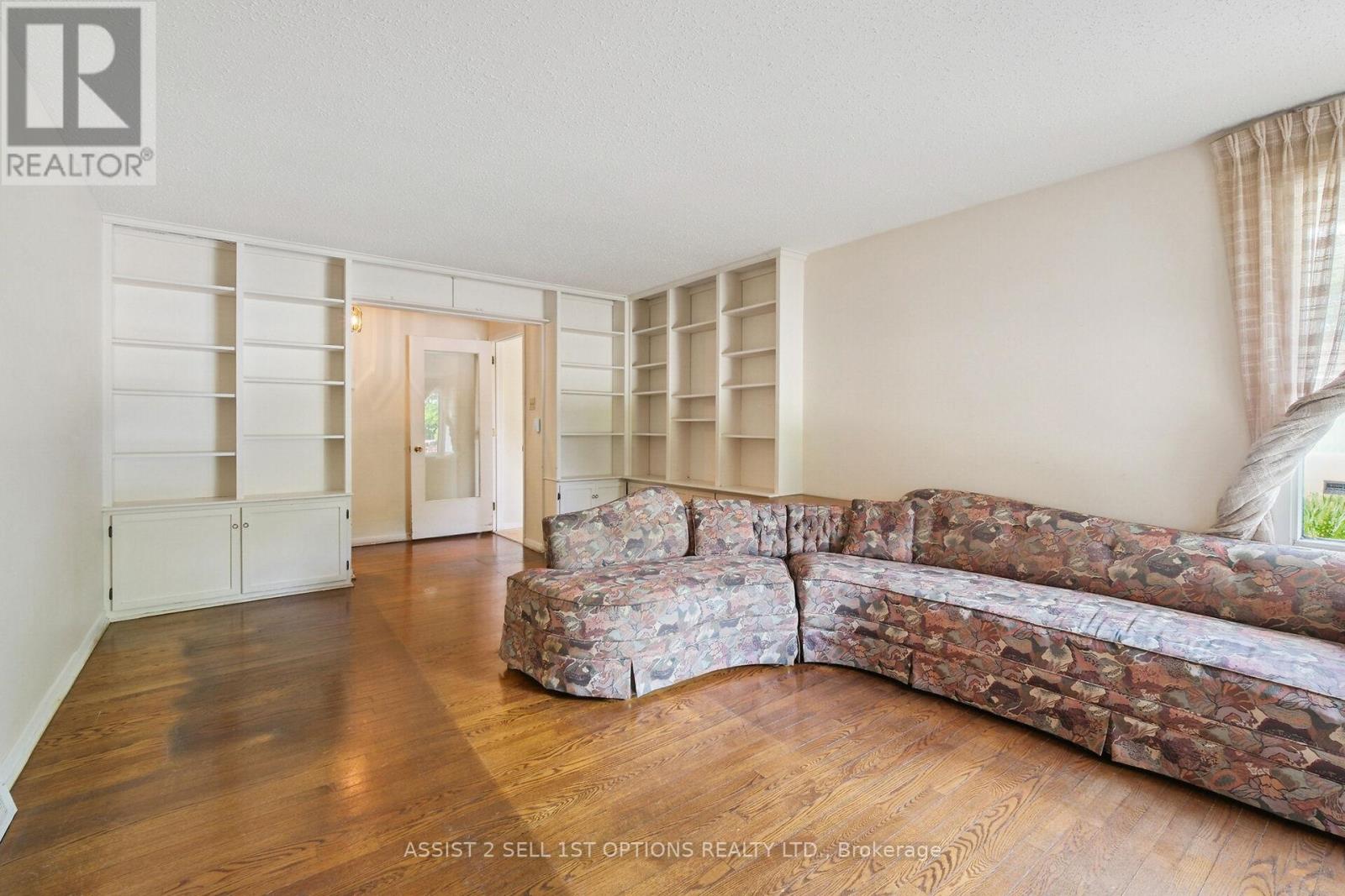 Property at 19 MOORCROFT ROAD image 4