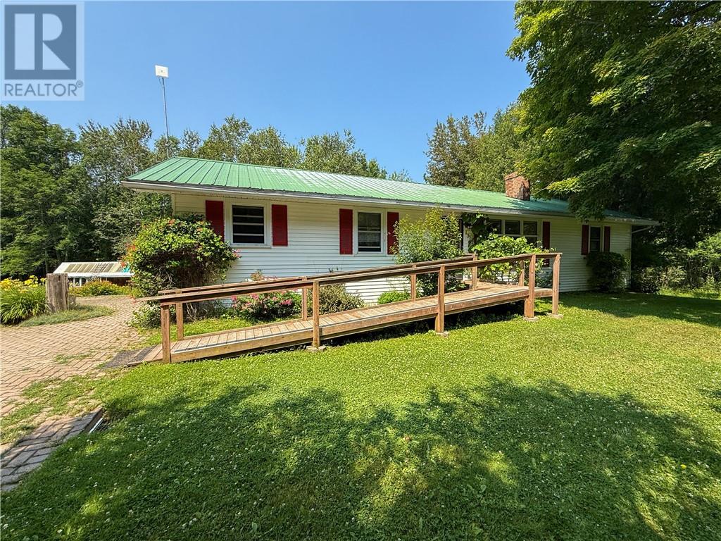1317 Lakeshore Road, Manitoulin Island, Ontario  P0P 1J0 - Photo 13 - 2123673