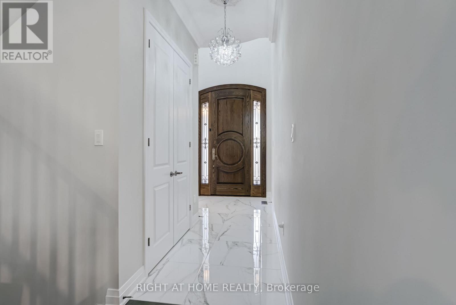 185 Cranberry Lane, Aurora, Ontario  L4G 5Z4 - Photo 7 - N12301612
