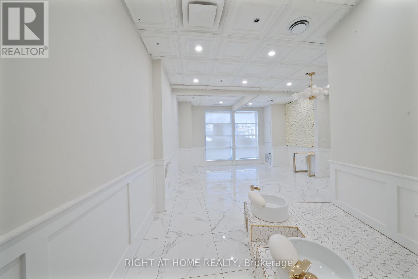 3 - 7730 Kipling Avenue, Vaughan, Ontario  L4L 1Y9 - Photo 5 - N12301613