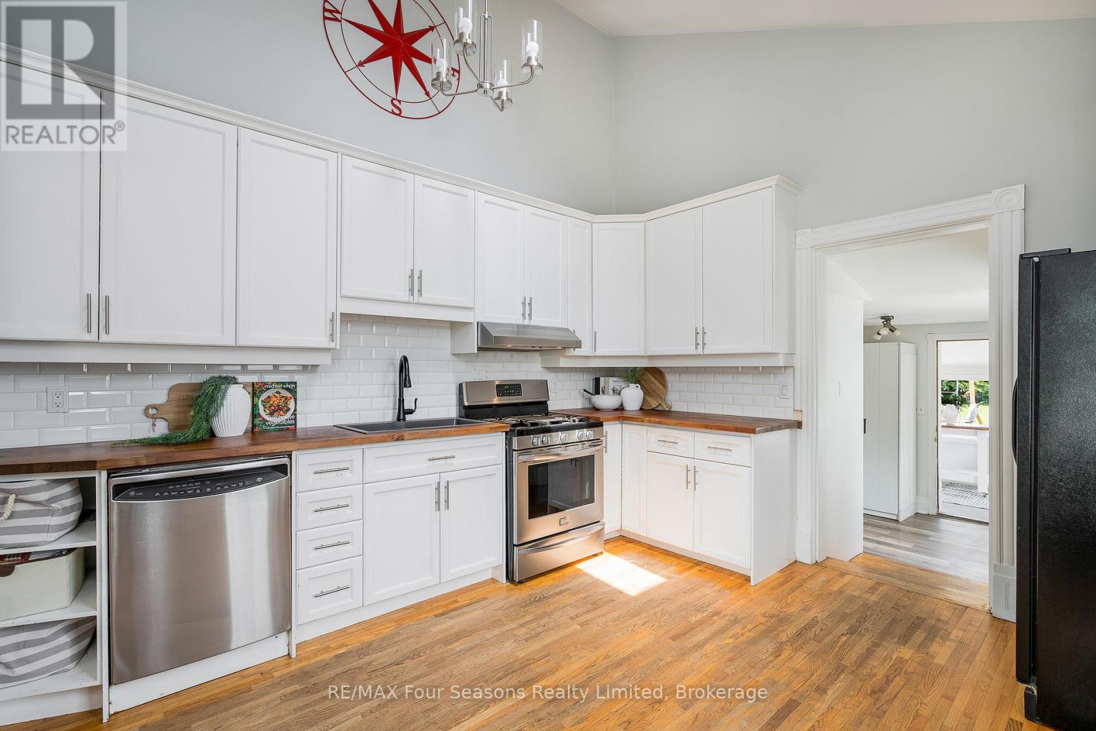 43 Cedar Street, Collingwood, Ontario  L9Y 3A4 - Photo 13 - S12268686