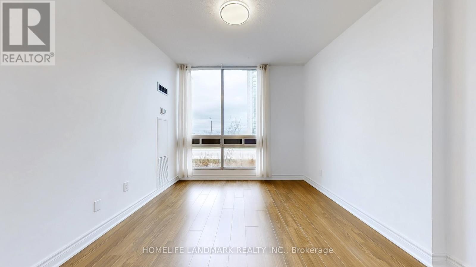 107 - 2185 Marine Drive, Oakville, Ontario  L6L 5L6 - Photo 21 - W12301606