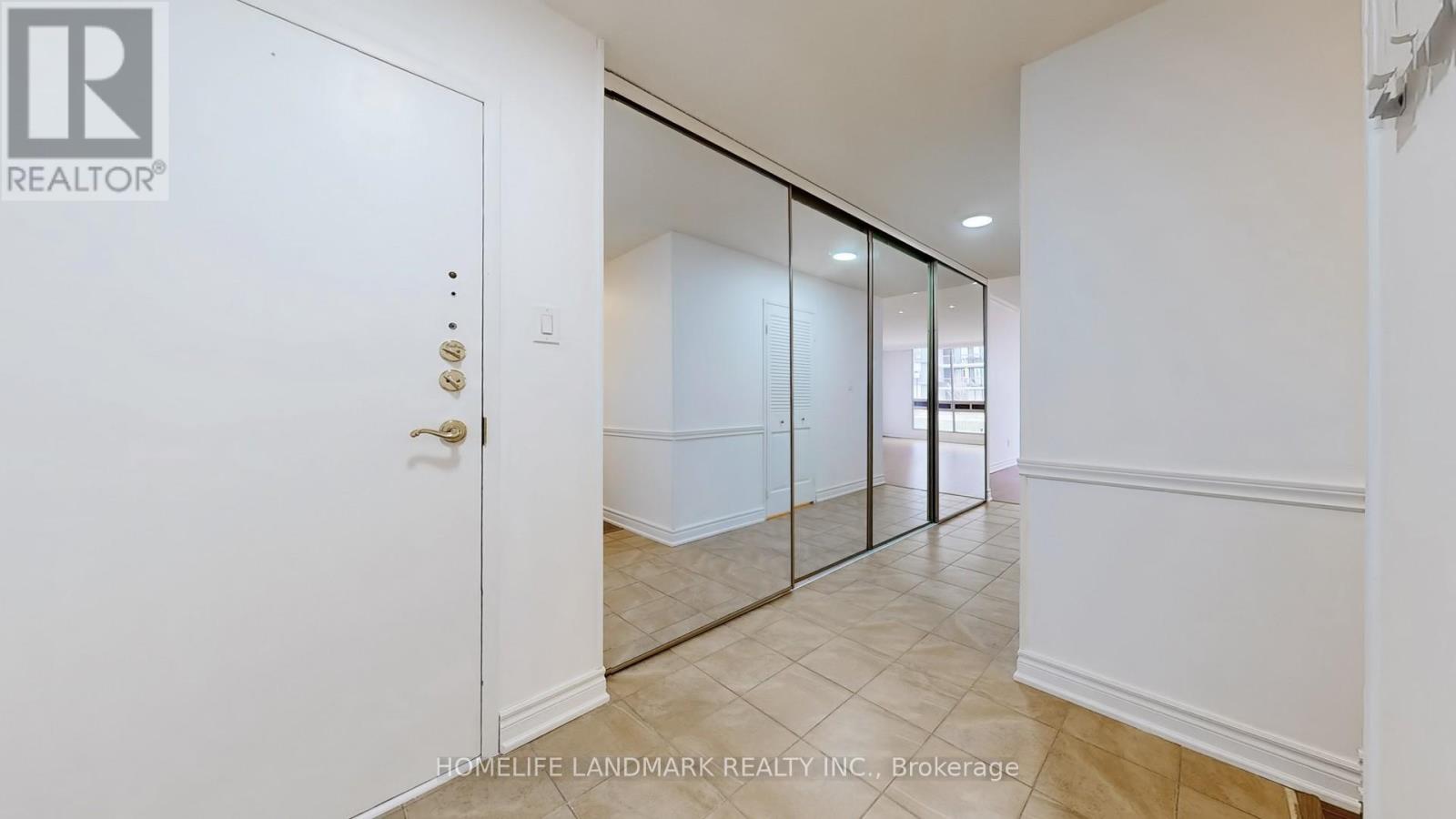 107 - 2185 Marine Drive, Oakville, Ontario  L6L 5L6 - Photo 24 - W12301606