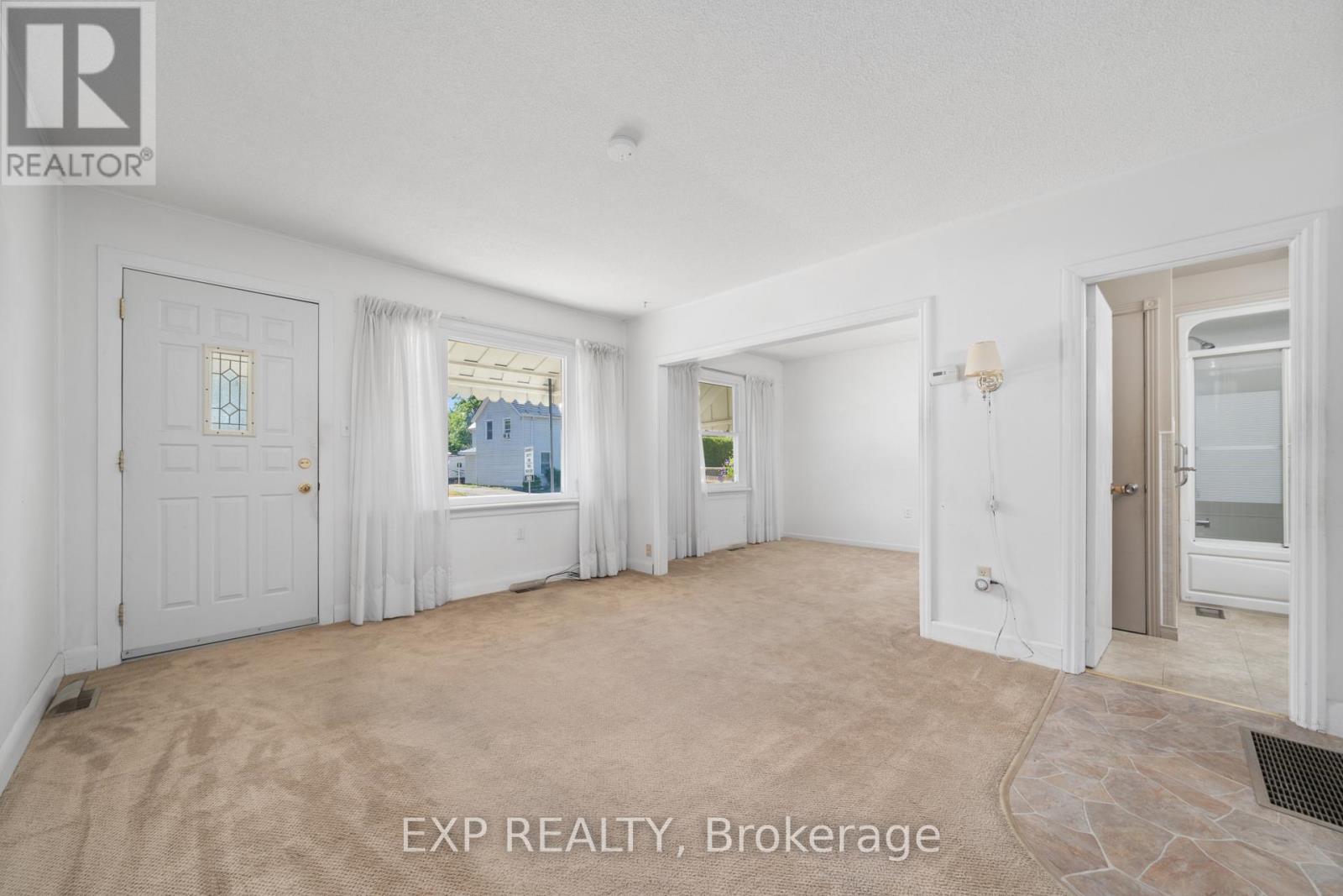 361 Picton Main Street, Prince Edward County (Picton Ward), Ontario  K0K 2T0 - Photo 12 - X12301634