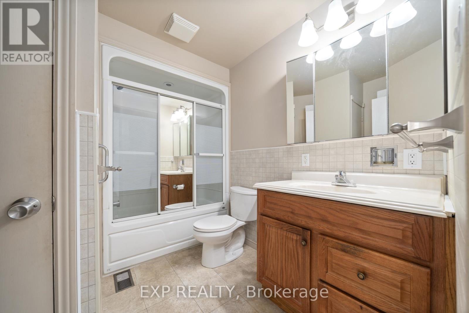 361 Picton Main Street, Prince Edward County (Picton Ward), Ontario  K0K 2T0 - Photo 14 - X12301634