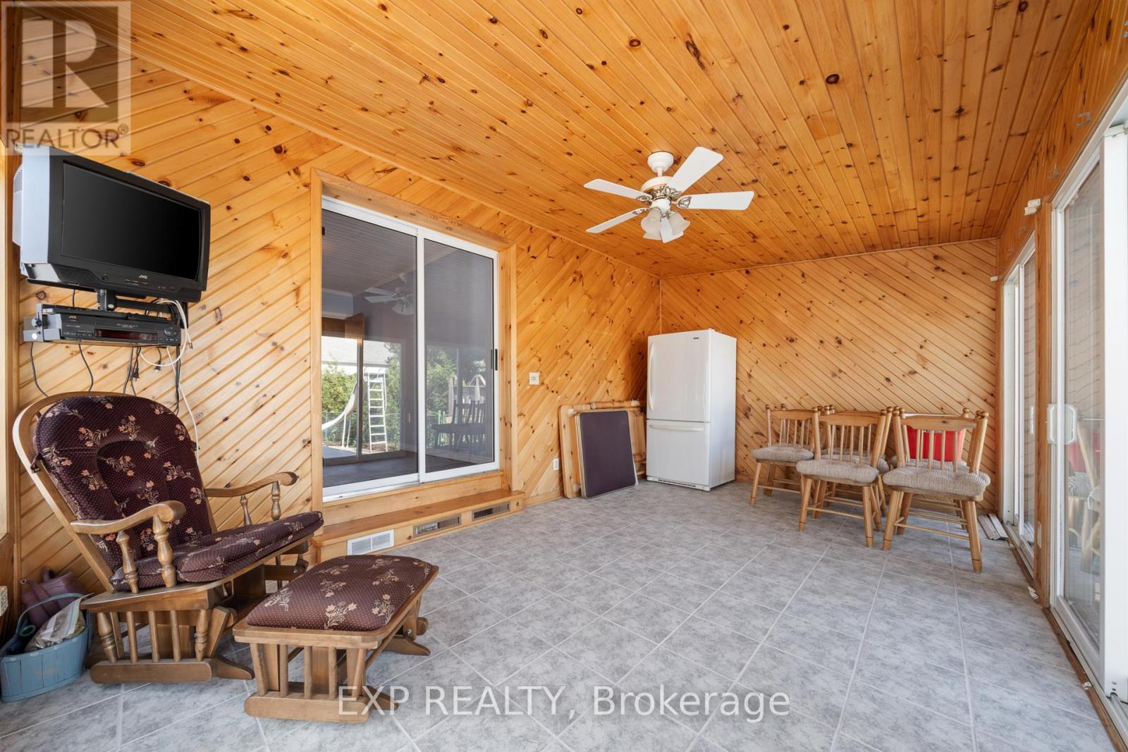 361 Picton Main Street, Prince Edward County (Picton Ward), Ontario  K0K 2T0 - Photo 33 - X12301634