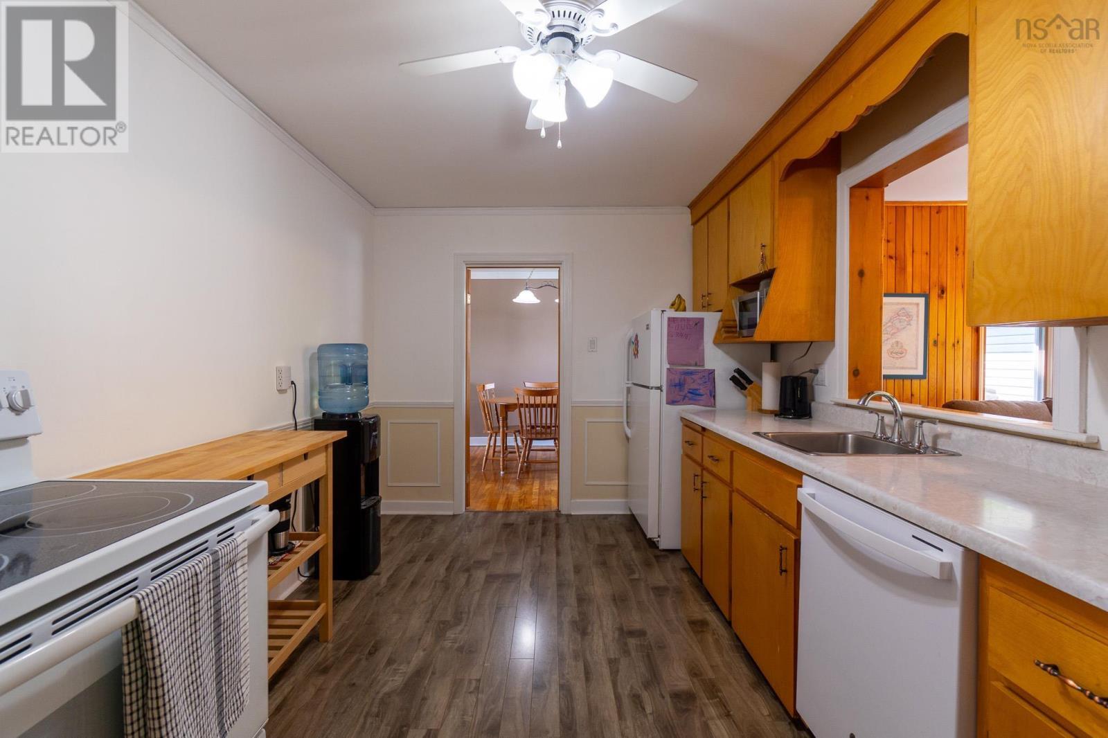 21 Maple Avenue, Hantsport, Nova Scotia  B0P 1P0 - Photo 15 - 202517970
