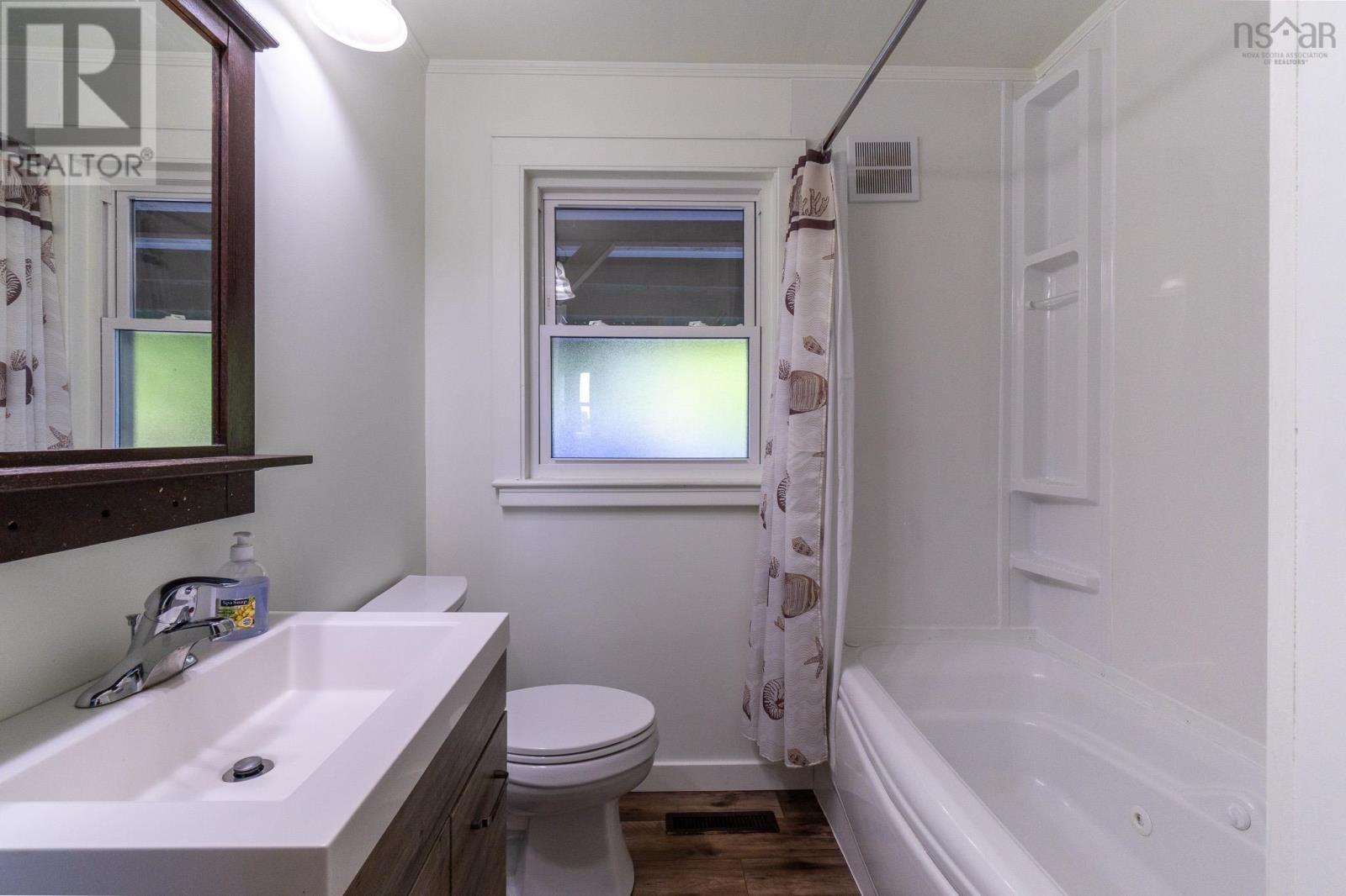 21 Maple Avenue, Hantsport, Nova Scotia  B0P 1P0 - Photo 25 - 202517970
