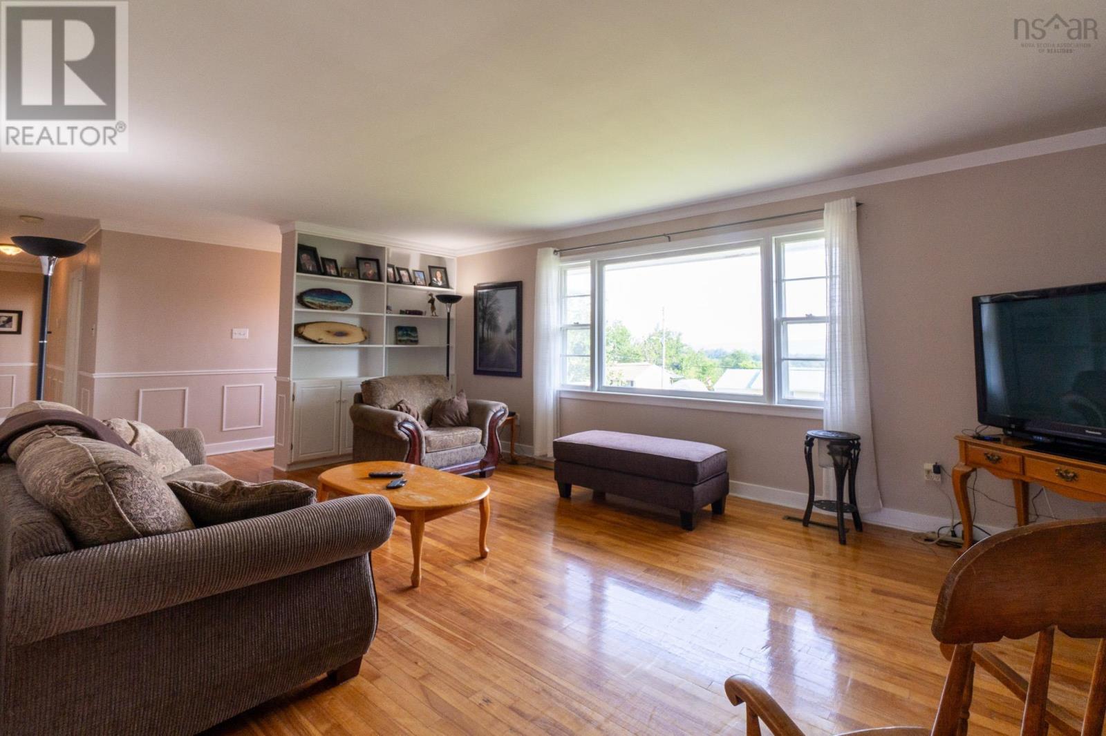 21 Maple Avenue, Hantsport, Nova Scotia  B0P 1P0 - Photo 10 - 202517970