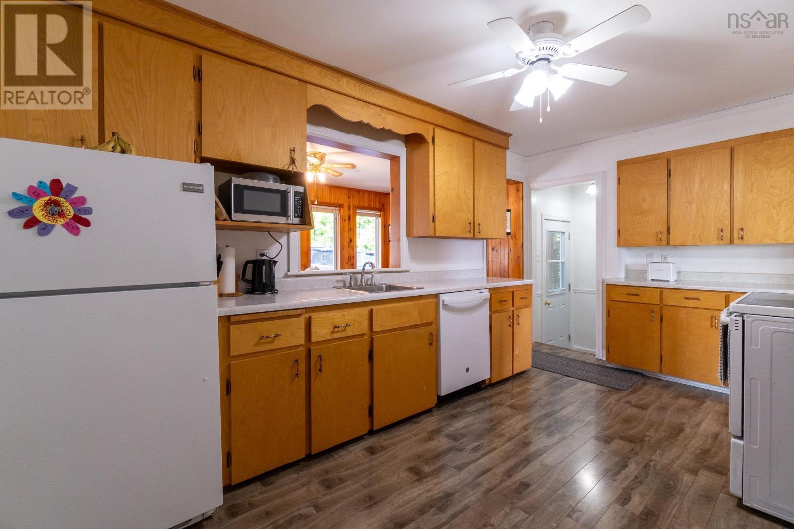 21 Maple Avenue, Hantsport, Nova Scotia  B0P 1P0 - Photo 18 - 202517970