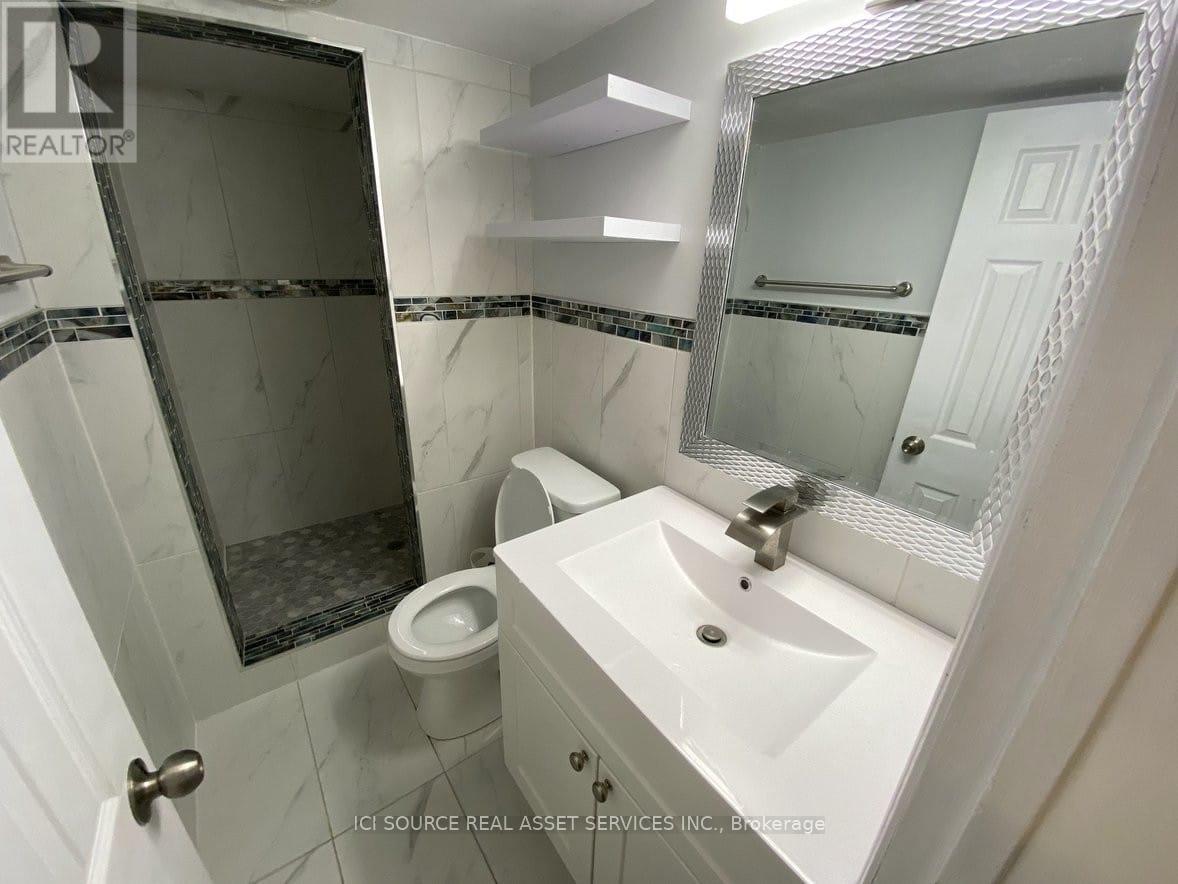 1040 Huron Terrace, Kincardine, Ontario  N2Z 1E5 - Photo 18 - X12301597