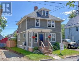 302 Richmond Street