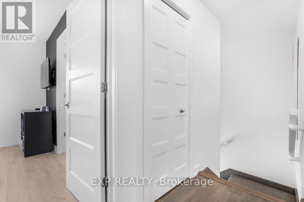 225 - 292 Masters Lane, Clarence-Rockland, Ontario  K4K 0K5 - Photo 5 - X12261845