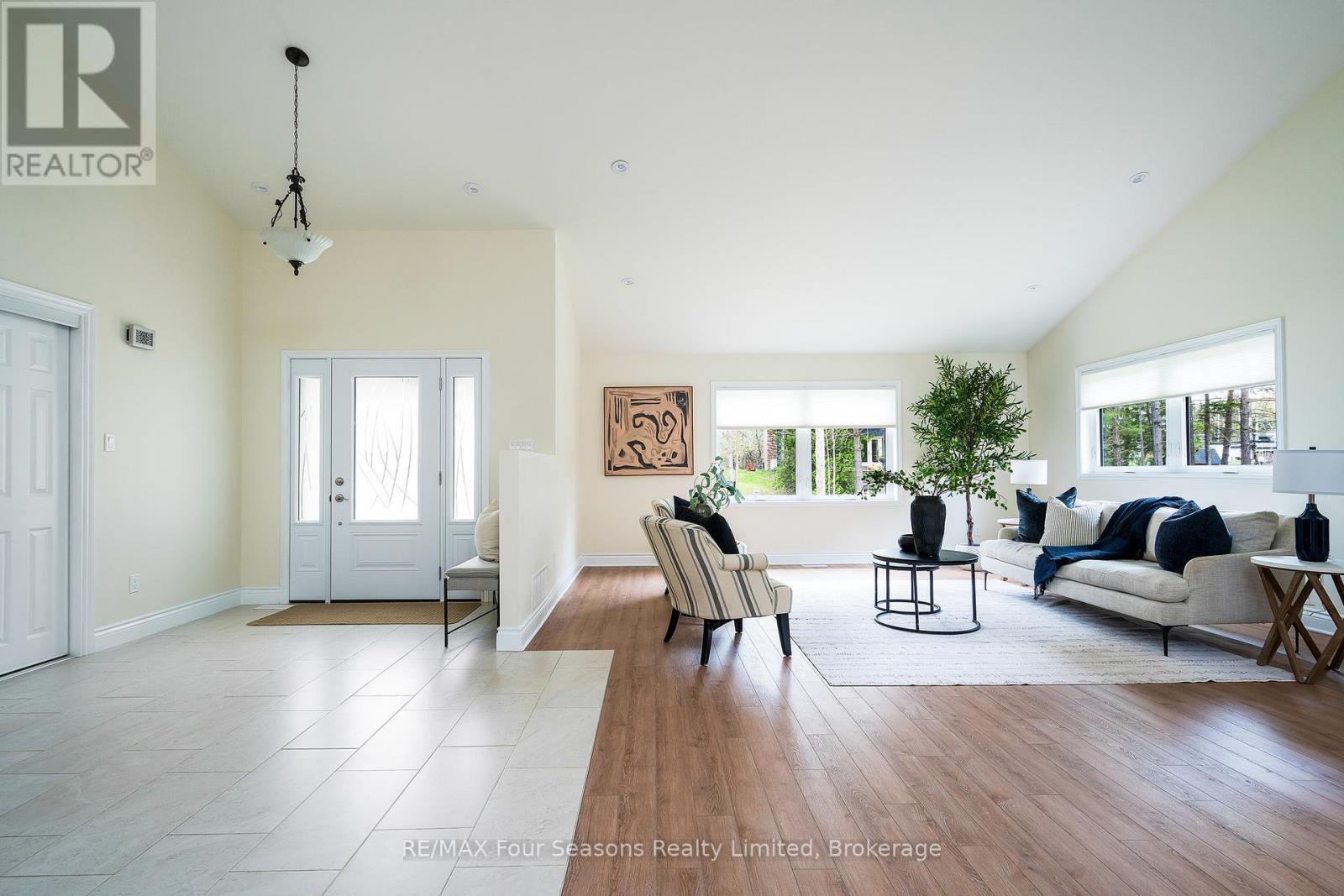 19 Currie Avenue, Collingwood, Ontario  L9Y 0X2 - Photo 13 - S12301628