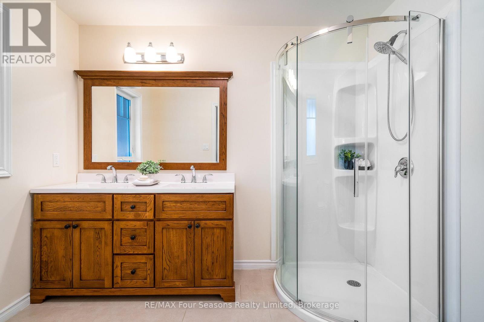 19 Currie Avenue, Collingwood, Ontario  L9Y 0X2 - Photo 19 - S12301628