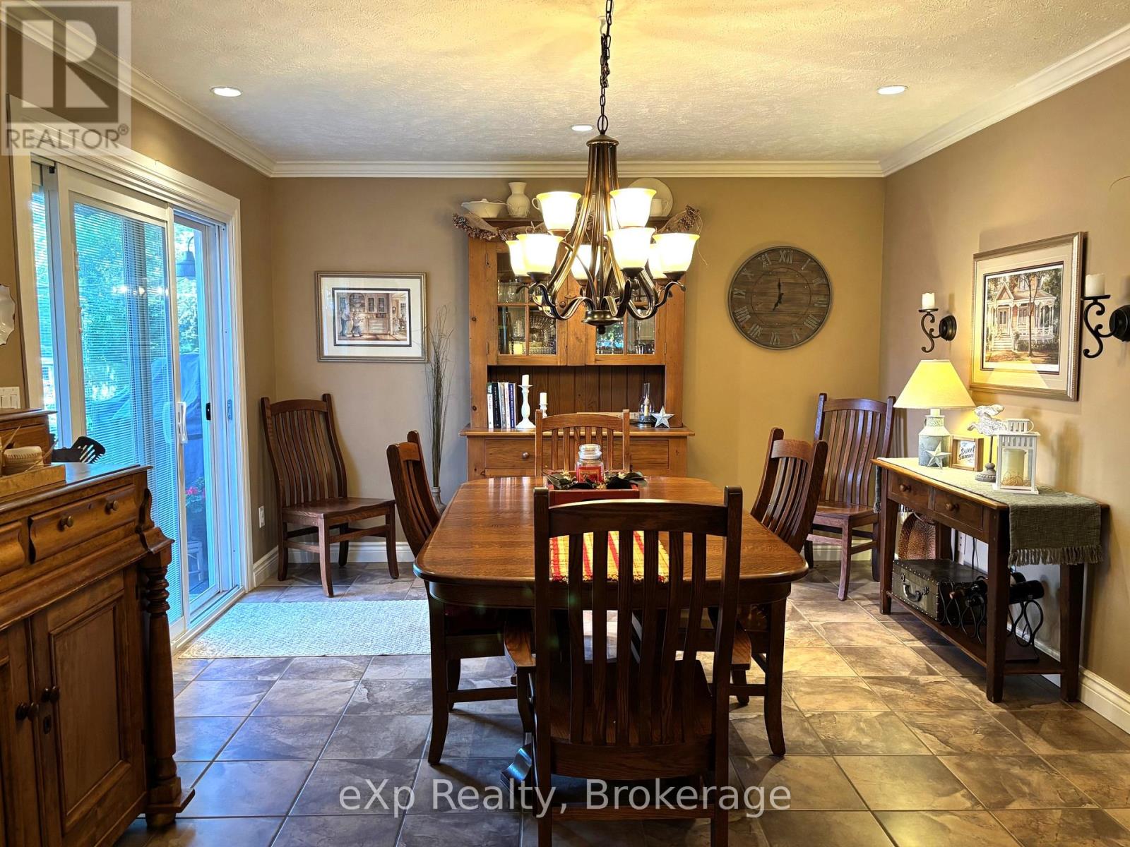 9 Johnstone Boulevard, Brockton, Ontario  N0G 2V0 - Photo 19 - X12301618