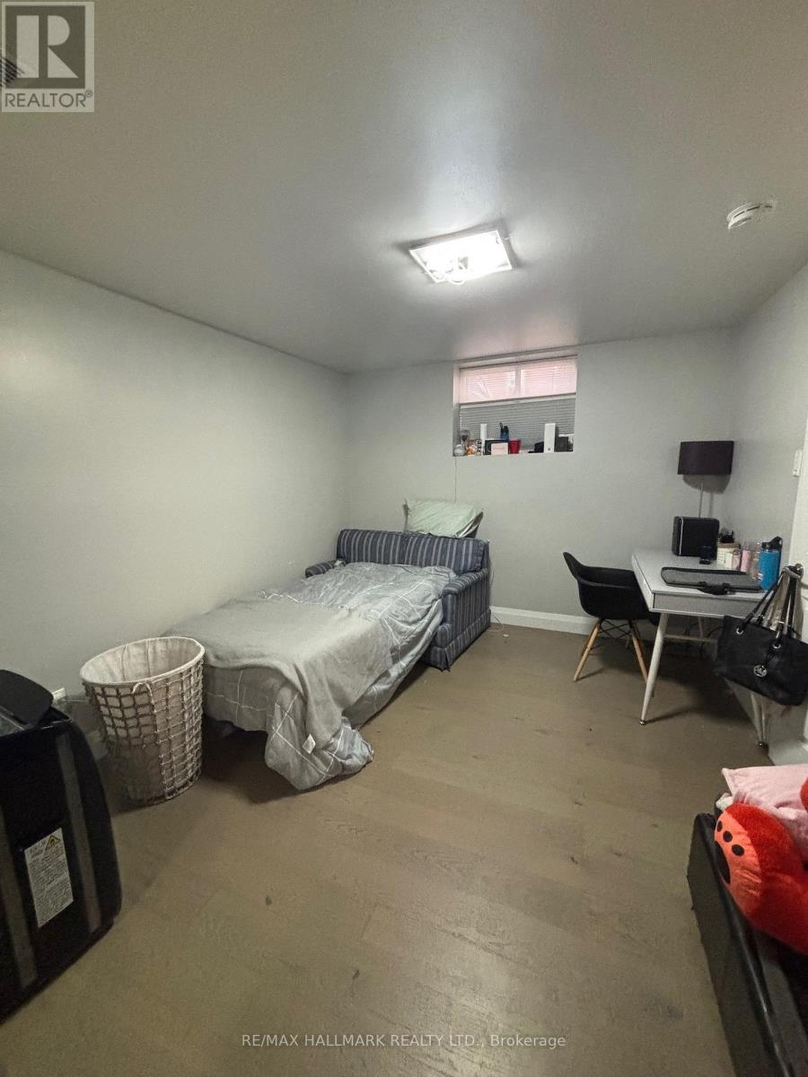 97 Oriole Parkway, Toronto, Ontario  M5P 2G7 - Photo 3 - C12301632
