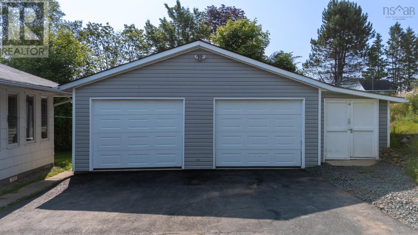 21 Maple Avenue, Hantsport, Nova Scotia  B0P 1P0 - Photo 5 - 202517970
