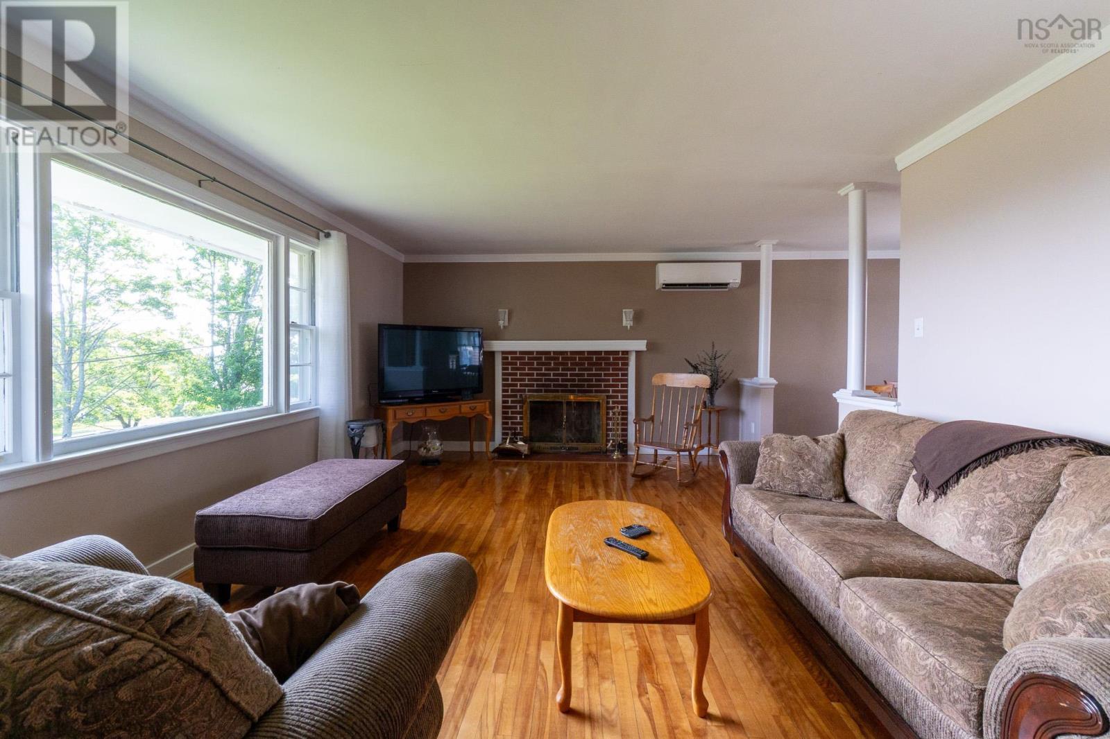 21 Maple Avenue, Hantsport, Nova Scotia  B0P 1P0 - Photo 8 - 202517970