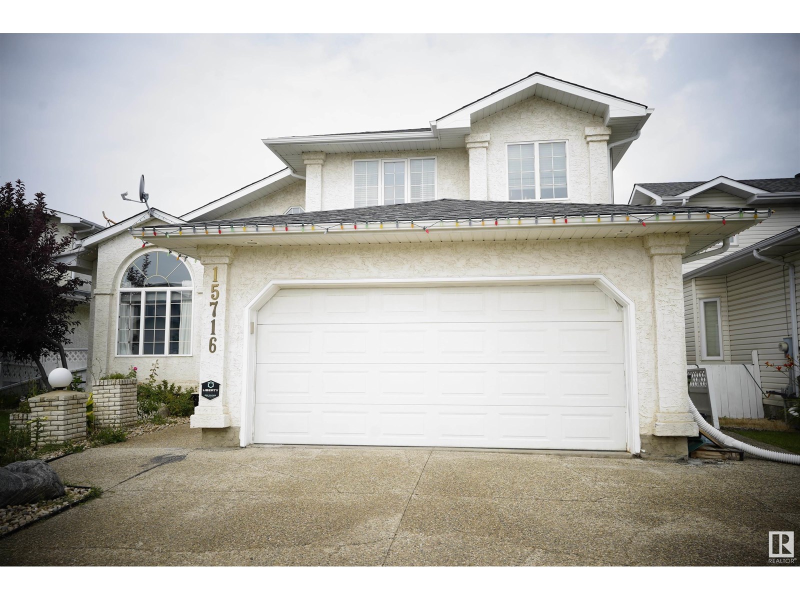 15716 68 ST NW, Edmonton, Alberta
