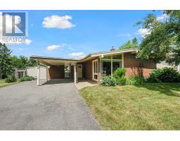 24 BARNES CRESCENT, Ottawa, Ontario