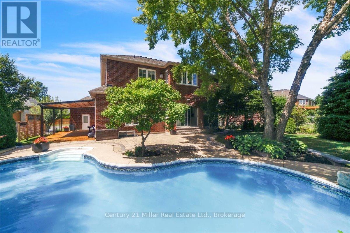 Property at 4298 CLUBVIEW DRIVE image 2