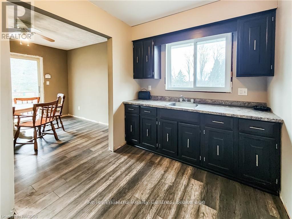 9 Mill Street, Kincardine, Ontario  N0G 2T0 - Photo 4 - X12301671