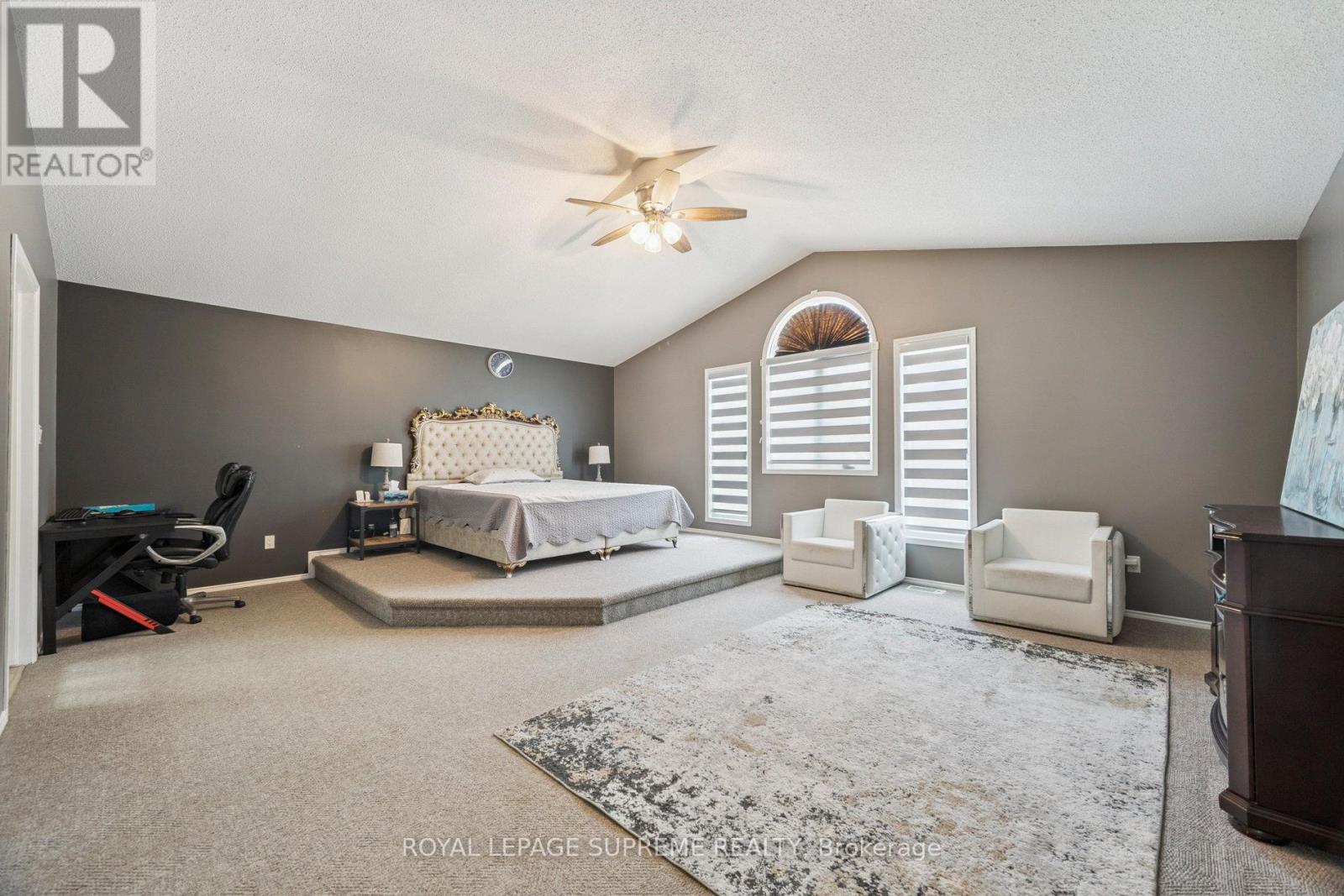635 Grand View Avenue, London South, Ontario  N6K 3G1 - Photo 21 - X12300158