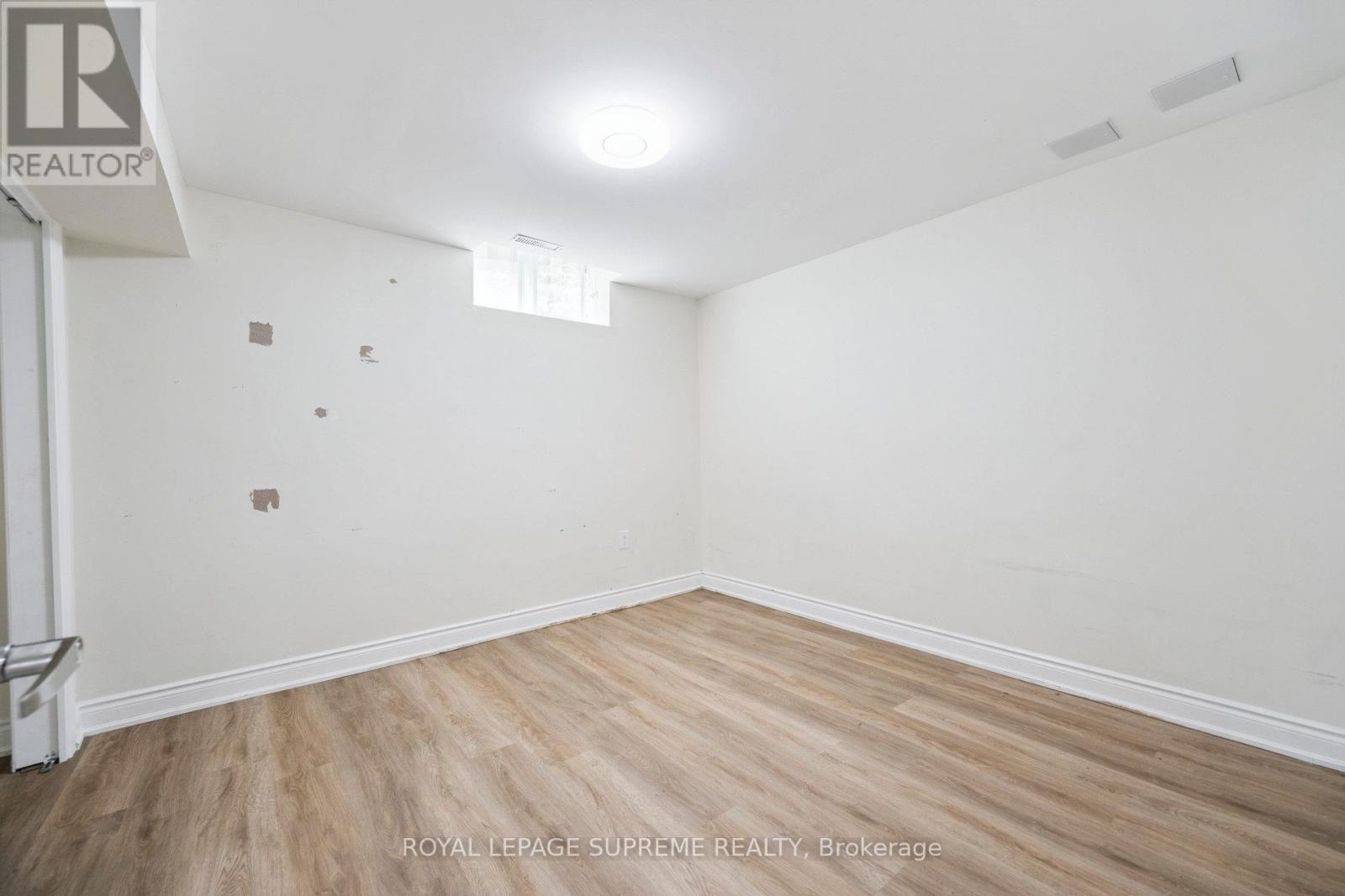 635 Grand View Avenue, London South, Ontario  N6K 3G1 - Photo 41 - X12300158