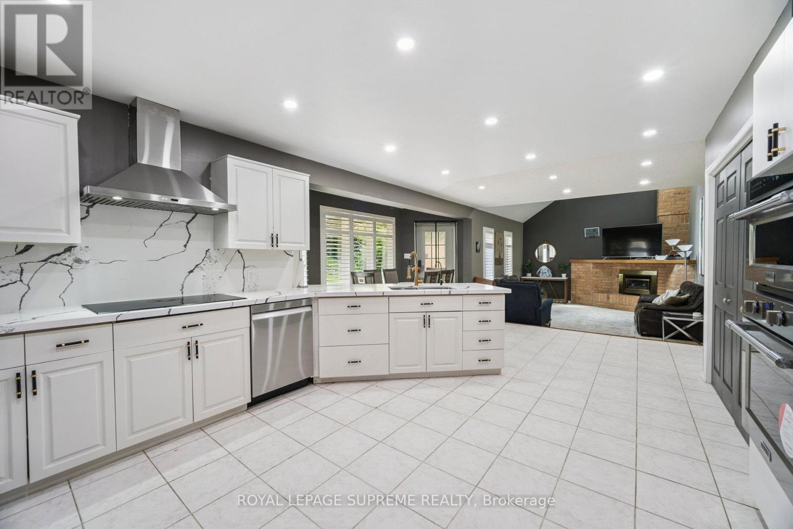 635 Grand View Avenue, London South, Ontario  N6K 3G1 - Photo 10 - X12300158