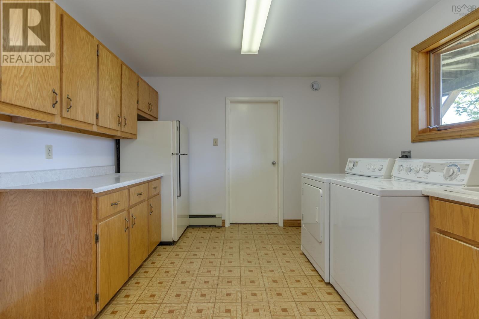 33 Alex Street & 47 Central Avenue, Halifax, Nova Scotia  B3N 3E5 - Photo 32 - 202518438